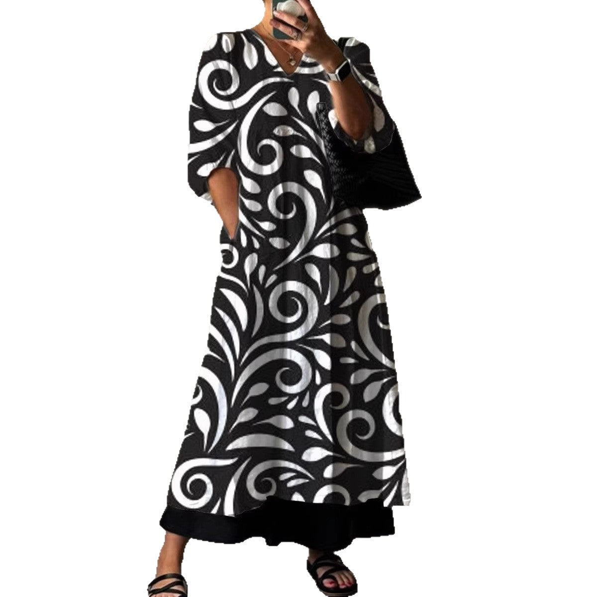 Stylish And Elegant EuropeanAmerican Printed V-neck Maxi Dress