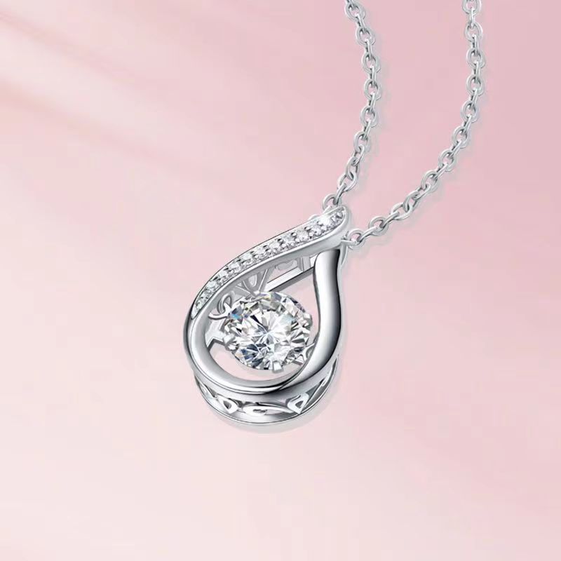 Dynamic Water Drop Shaped Women's Versatile Light Luxury Necklace