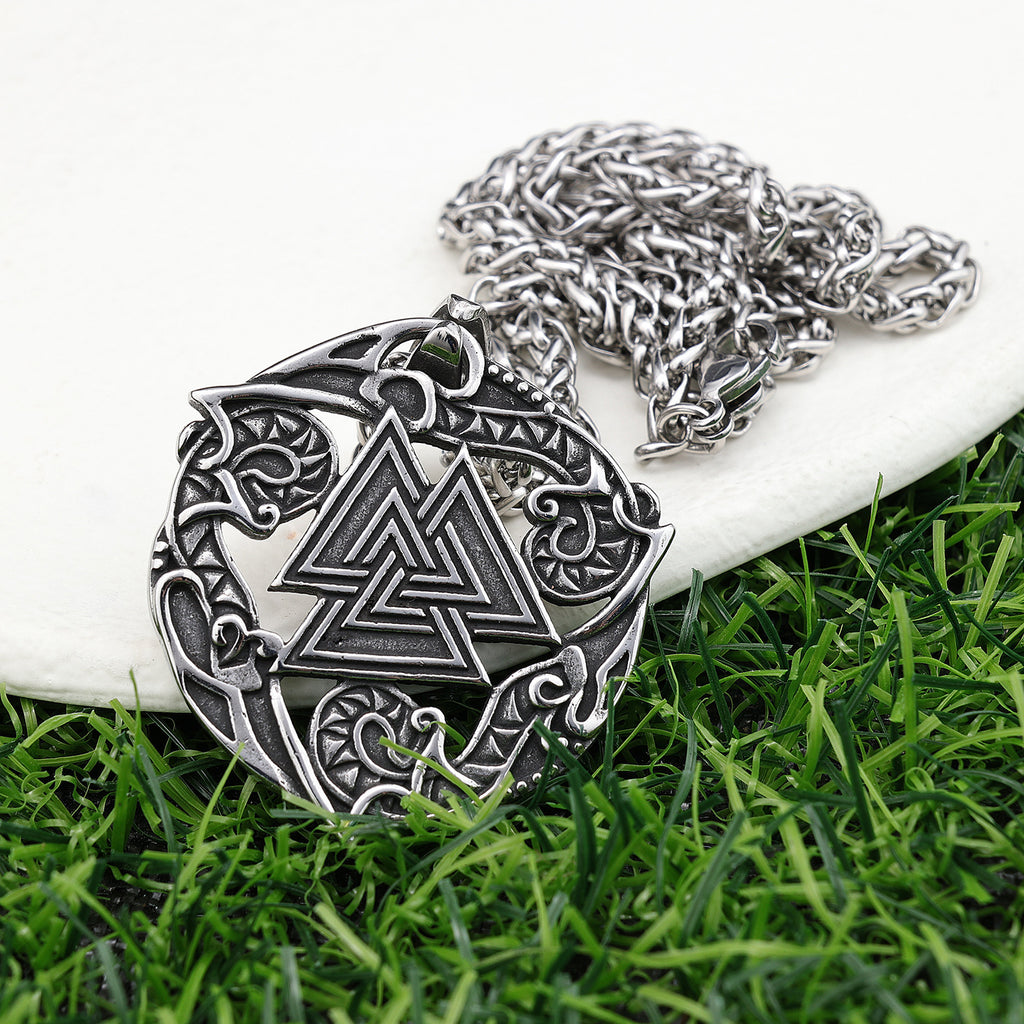 Fashionable Titanium Steel Pendant With A Vintage Design