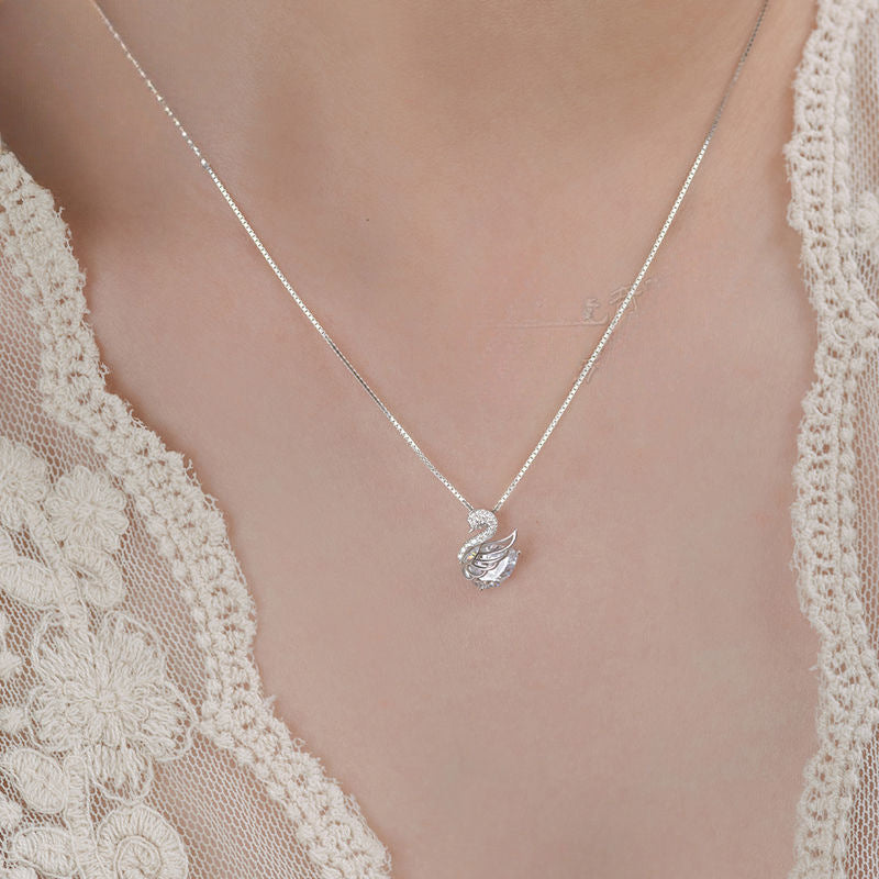 Pure Silver Swan Girl Light Luxury Niche Design Necklace