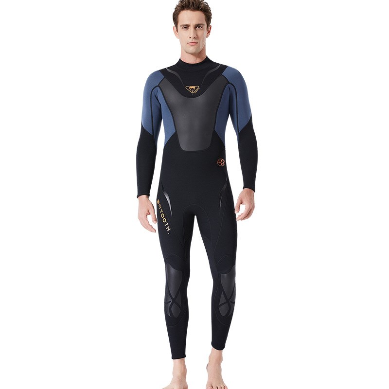 Long-sleeved windsurfing winter bathing suit
