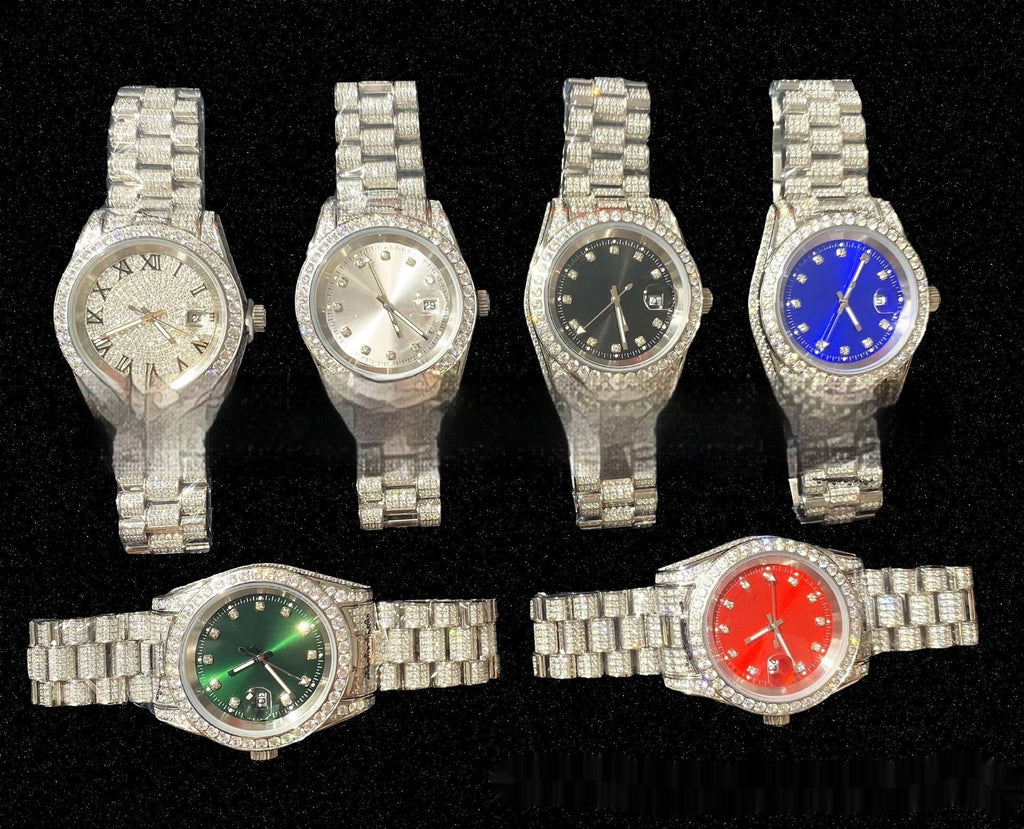 Mens Round Quartz Watch With A Steel Bracelet And A Diamond-encrusted Dial