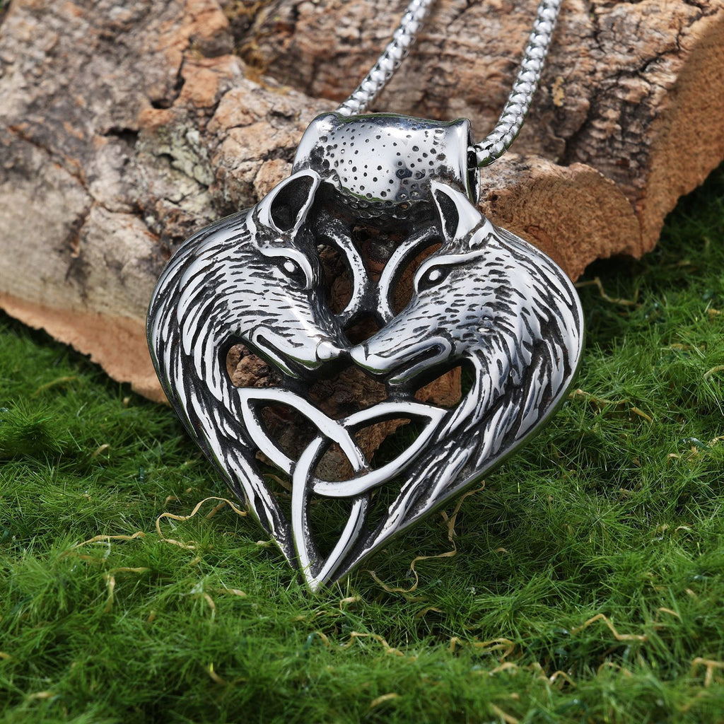 Fashionable Minimalist Retro Designed Alloy Pendant