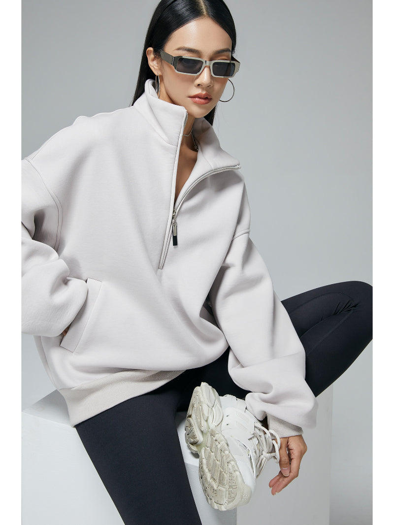 Half-zip Relaxed-fit Sweatshirt With A Stand-up Collar For Spring And Fall