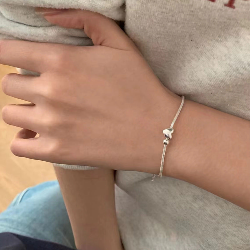 Pure Silver Minimalist Heart-shaped Bracelet For Women