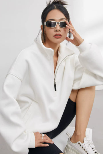 Half-zip Relaxed-fit Sweatshirt With A Stand-up Collar For Spring And Fall