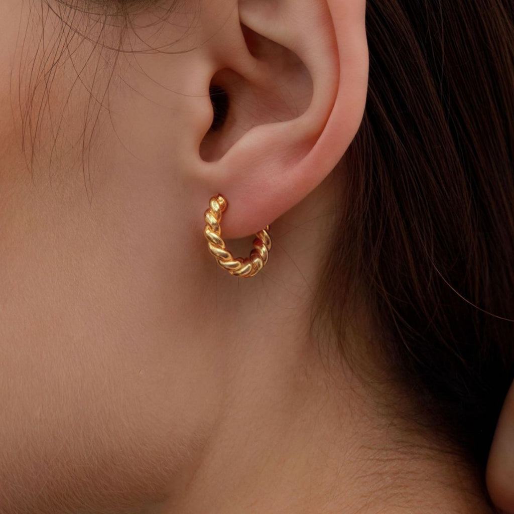 Twisted-Thread Ear Clips For Women Niche Design