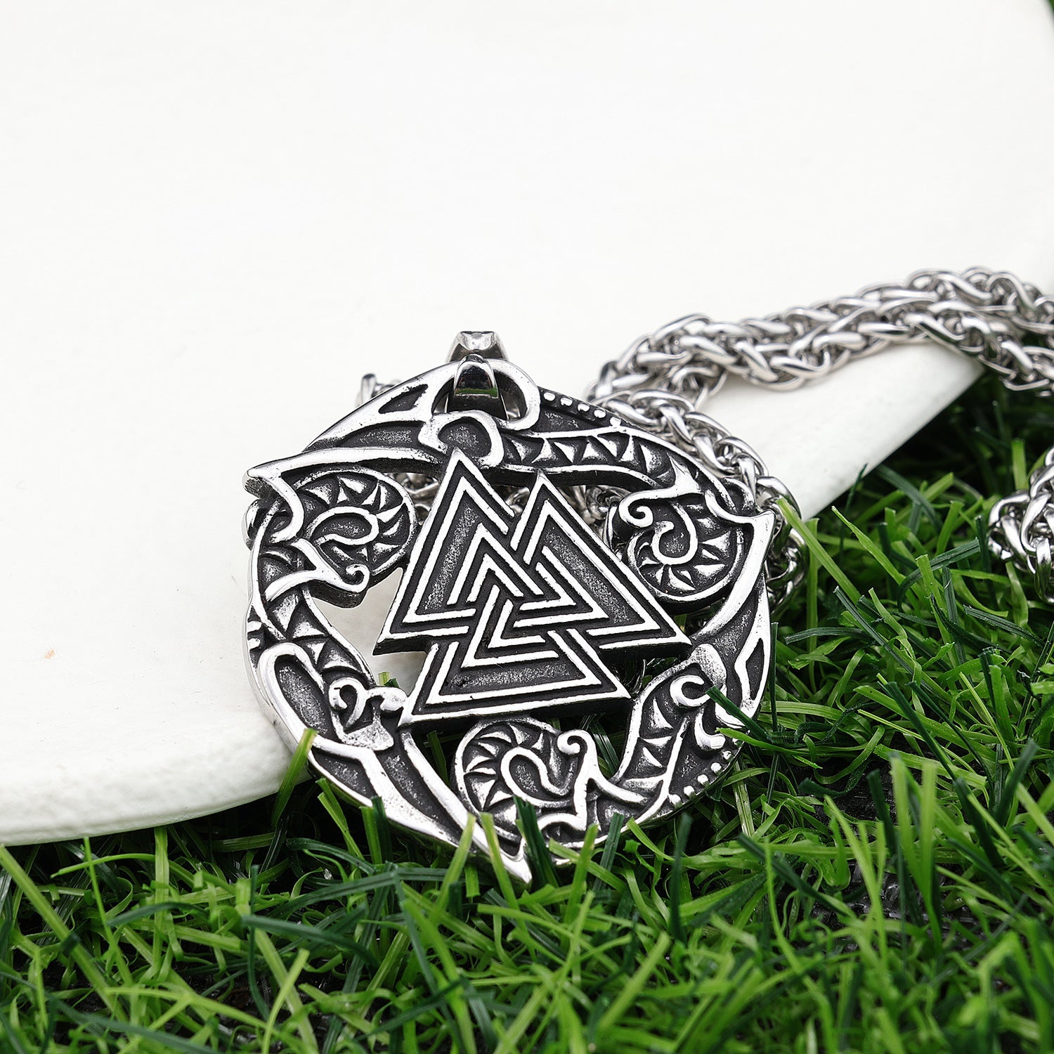 Fashionable Titanium Steel Pendant With A Vintage Design