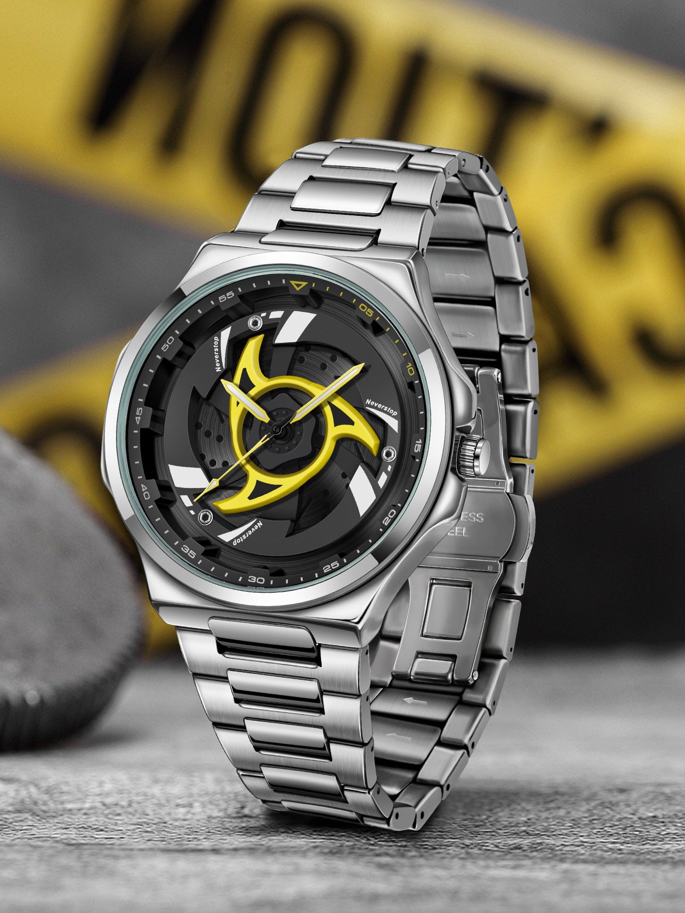 Mens Steel-band Rotating Bezel Dial Quartz Watch With A Sporty Design