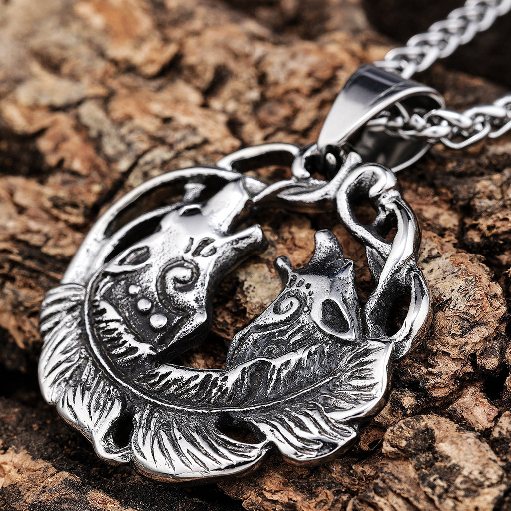 Double Wolf Head Pendant In Titanium Steel Retro And Fashionable