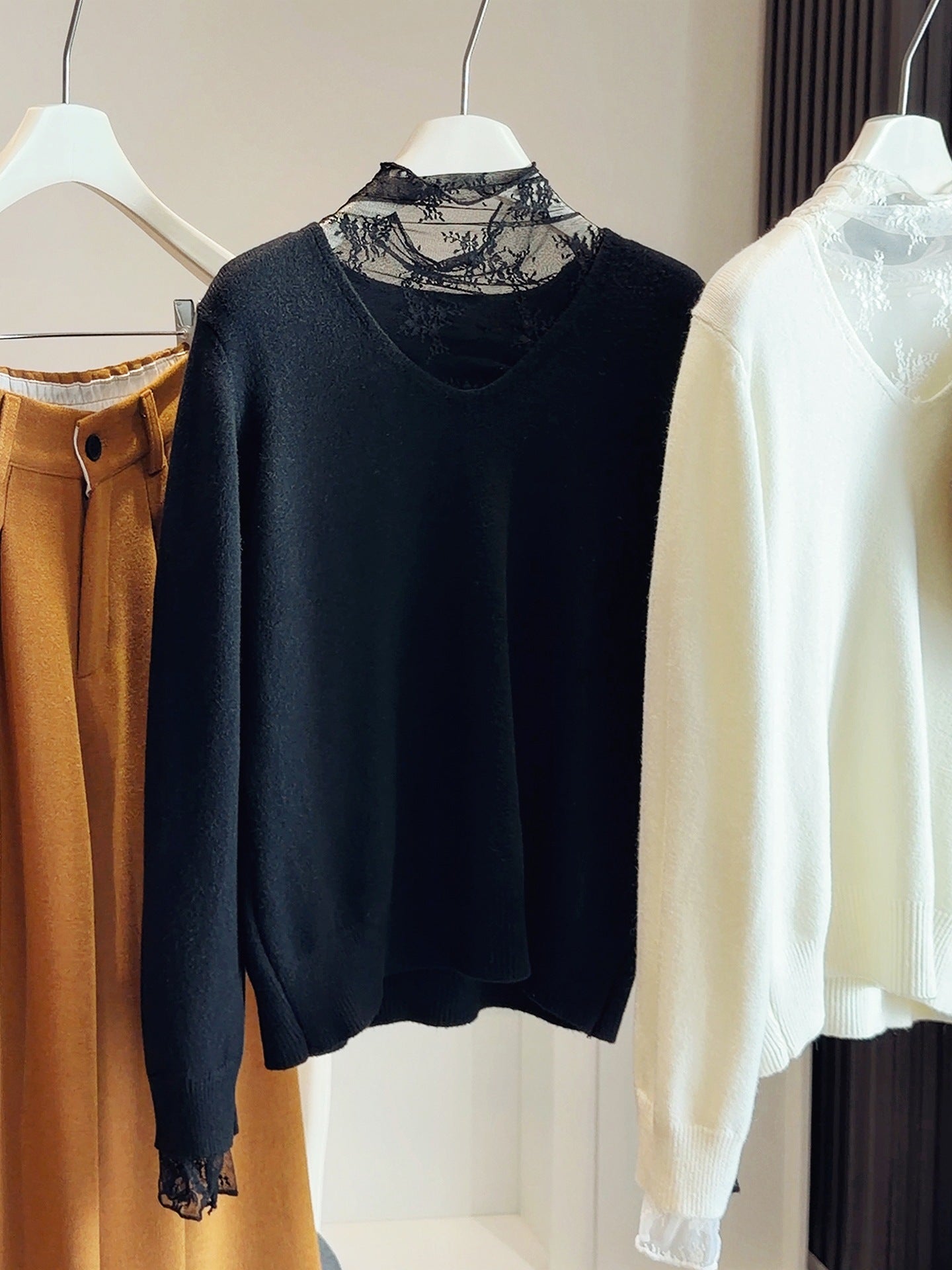 Lace-Panel Fake Two-Piece V-Neck Knitted Sweater